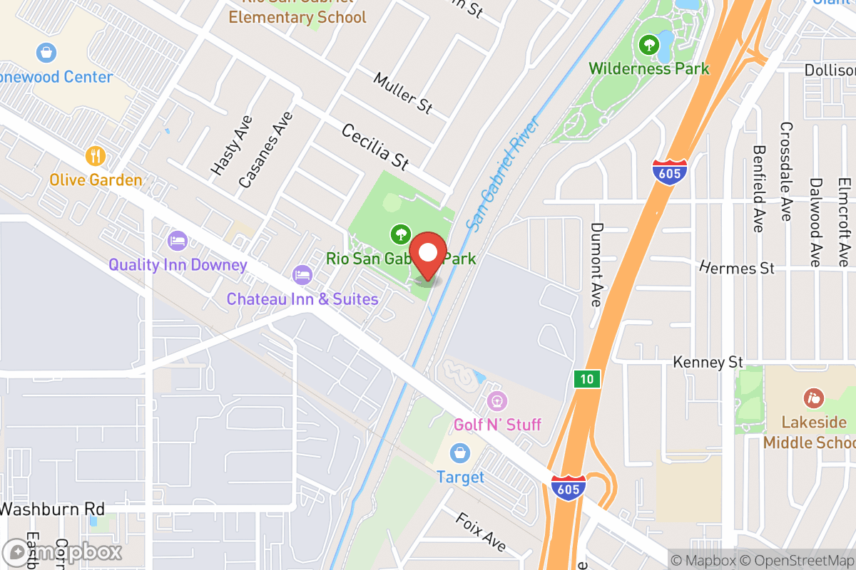 Rio San Gabriel Dog Park