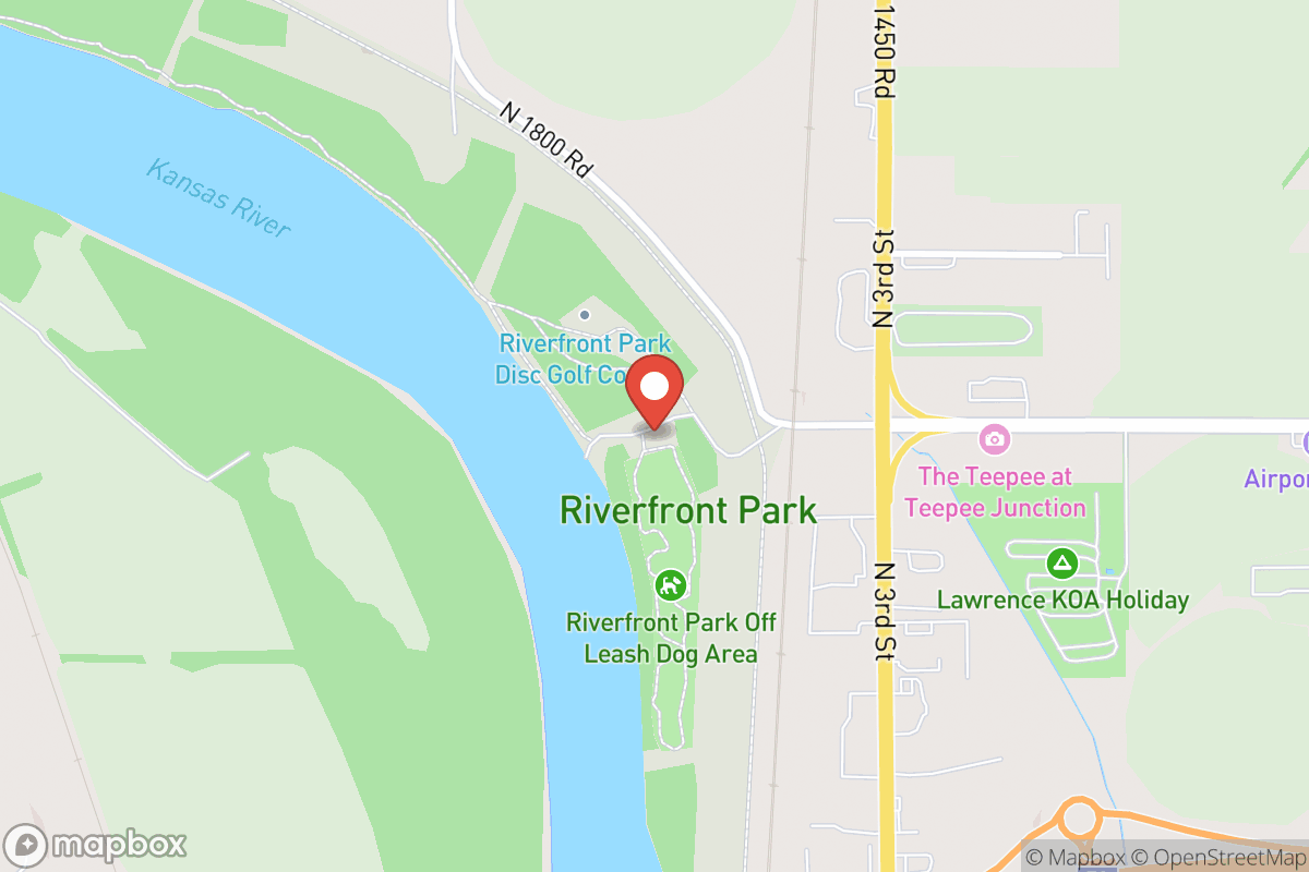 OFF-LEASH DOG PARK AT RIVERFRONT PARK